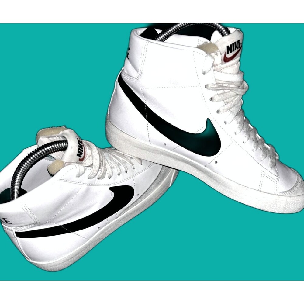 Nike Blazer Mid 77 Vintage Men's Sneakers White/Black, Size 9 CZ1055-100